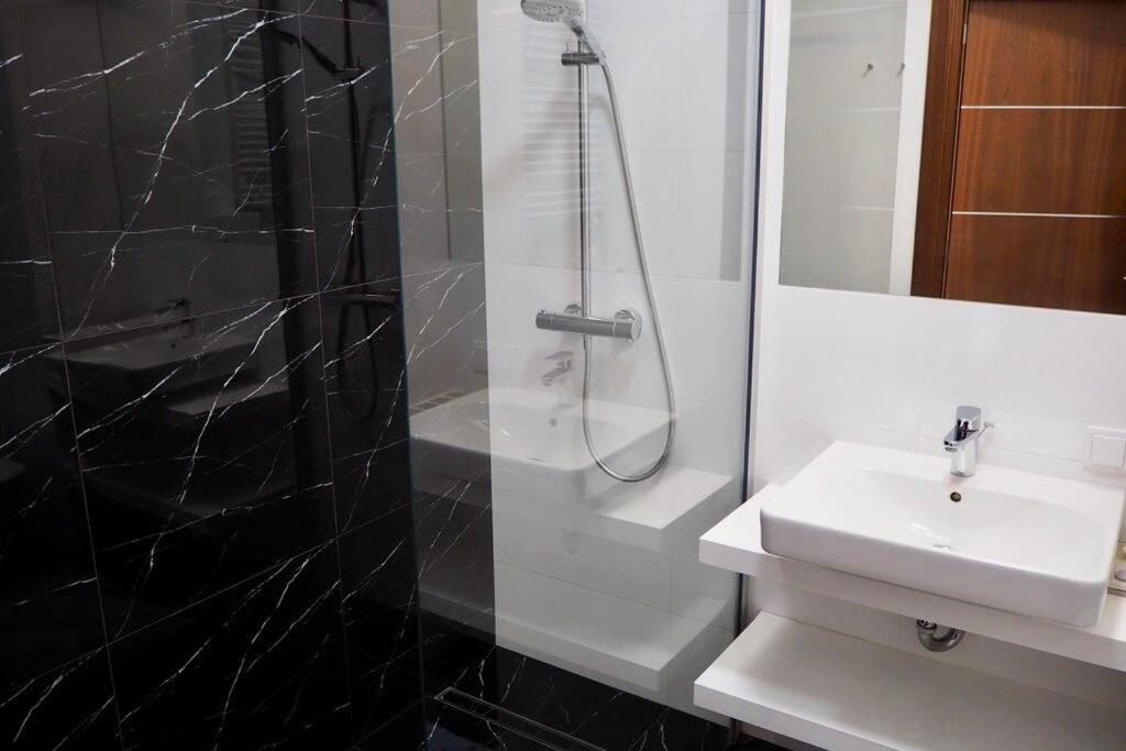 Apartament Wilanów Close To Town Hall&palace *